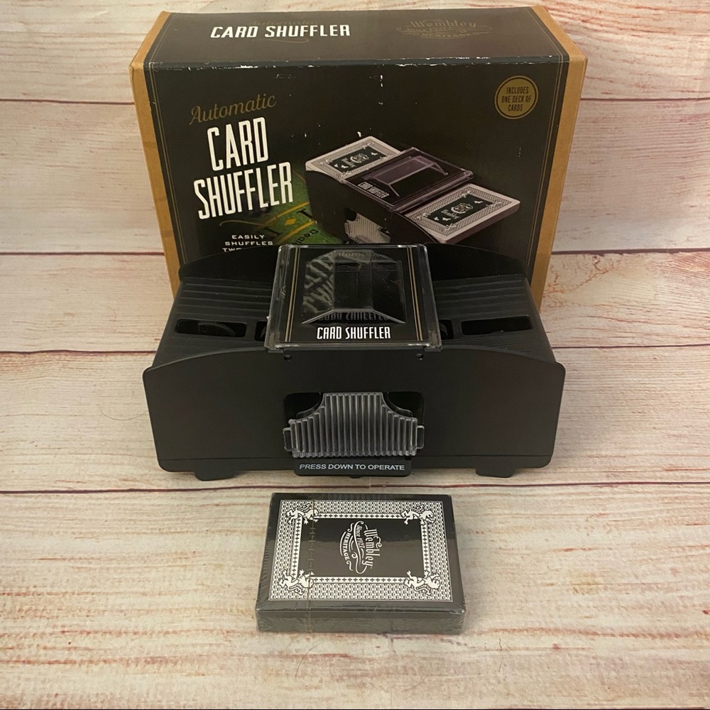 Wembley Automatic Card Shuffler Includes One Deck of Cards New/Open‎ Box